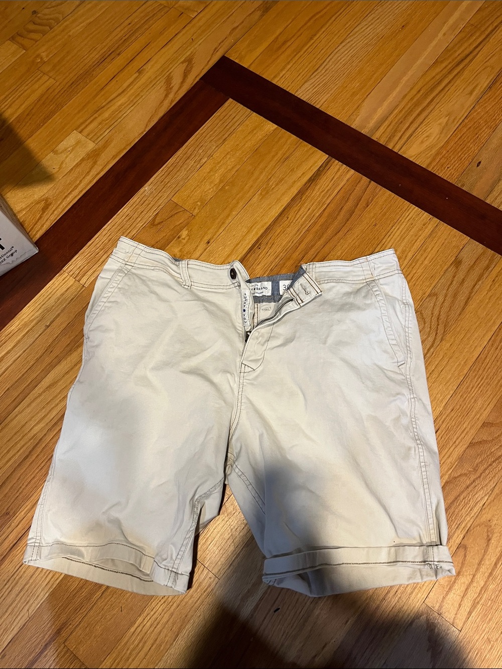 Classic Men's Khaki Shorts
